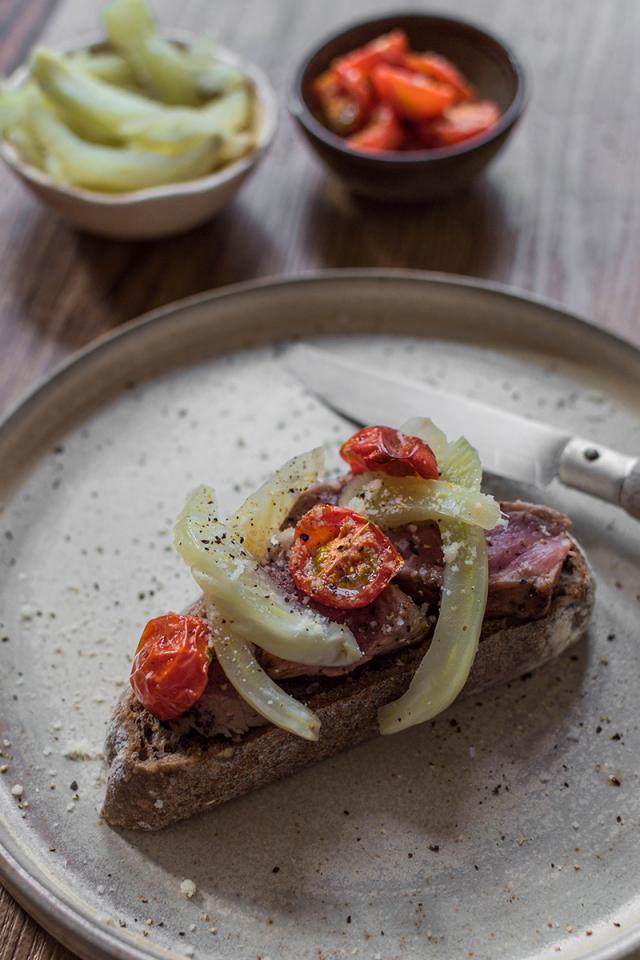 Crostini de bœuf au fenouil